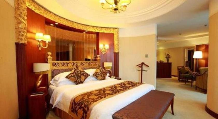 Khách sạn Jinrong International 4*